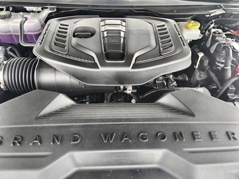 New 2026 Jeep Grand Wagoneer Limited AWD/4WD image 35