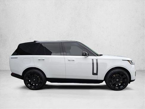 Used 2025 Land Rover Range Rover Autobiography AWD/4WD image 4