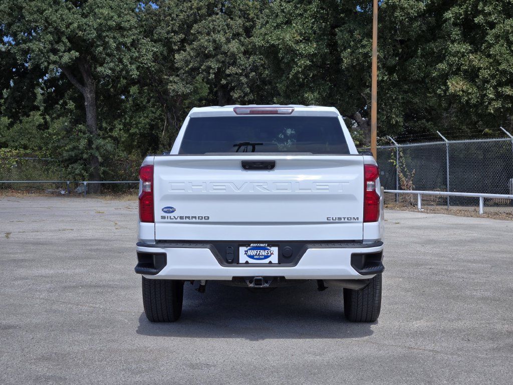 Used 2023 Chevrolet Silverado 1500 Custom RWD image 6