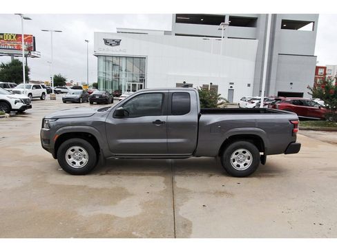 Used 2026 Nissan Frontier S RWD image 3
