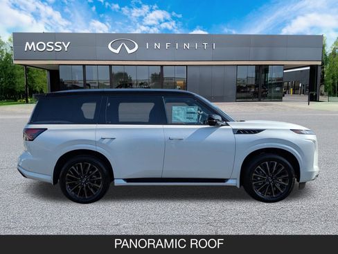 New 2026 INFINITI QX80 Autograph w/ Premium Cargo Package image 6