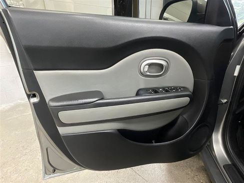 Used 2016 Kia Soul FWD image 10