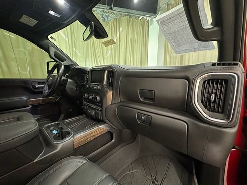 Certified 2022 Chevrolet Silverado 2500 High Country w/ Safety Package II image 21