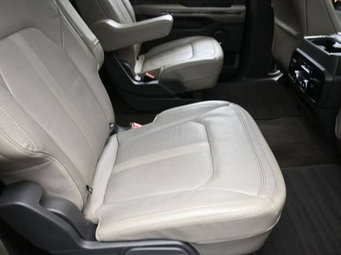 Used 2019 Ford Expedition Max Limited w/ Equipment Group 302A AWD/4WD image 28