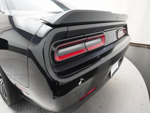 Used 2023 Dodge Challenger R/T w/ Plus Package image 31