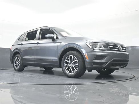 Used 2021 Volkswagen Tiguan S image 57