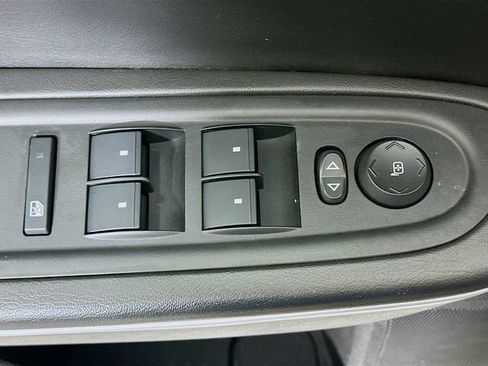Used 2012 GMC Acadia SLE AWD/4WD image 21