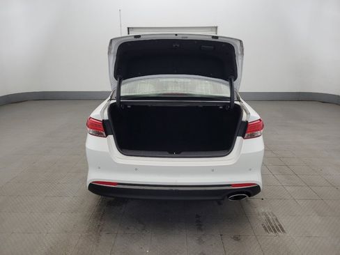 Used 2018 Kia Optima EX w/ Premium Package FWD image 29