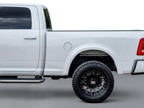 Used 2022 RAM 2500 Big Horn w/ Level 1 Equipment Group AWD/4WD image 12