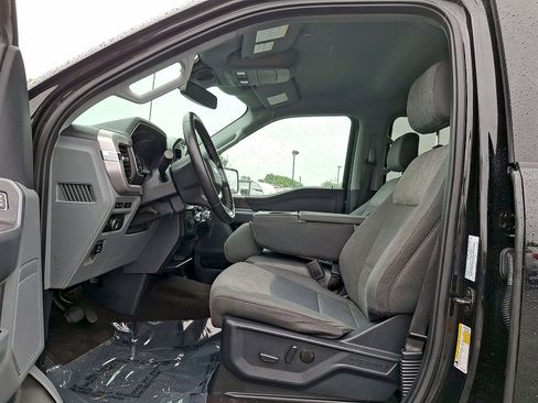 Used 2022 Ford F150 XLT w/ Equipment Group 302A High AWD/4WD image 11