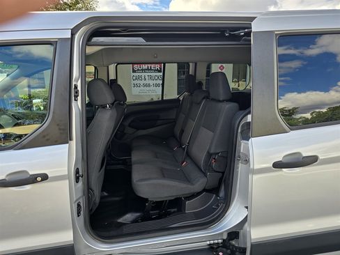 Used 2017 Ford Transit Connect XL image 30