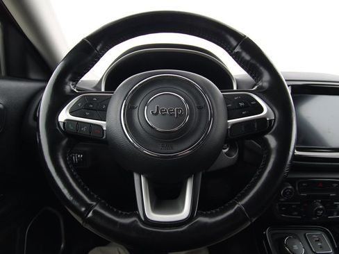 Used 2019 Jeep Compass Altitude image 18