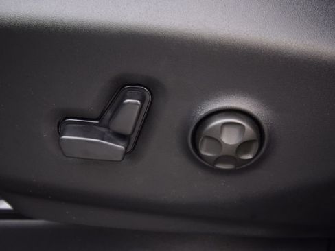 New 2026 Chrysler Pacifica Limited w/ S Appearance Package image 37