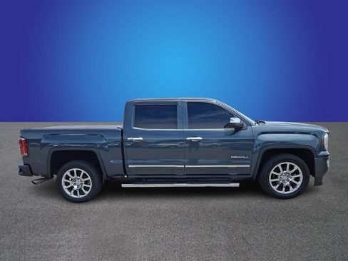 Used 2017 GMC Sierra 1500 Denali AWD/4WD image 3