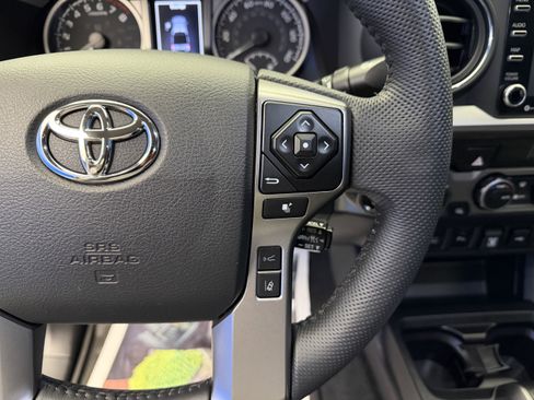 Used 2023 Toyota Tacoma SR5 image 18