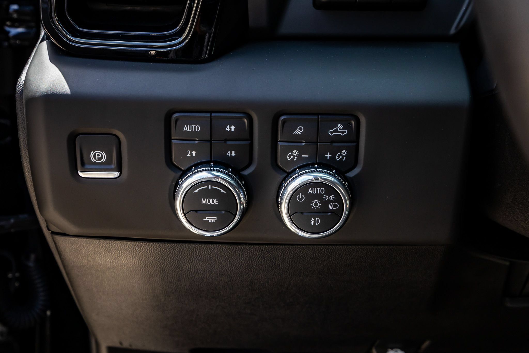 Used 2026 GMC Sierra 2500 AT4X AWD/4WD image 21