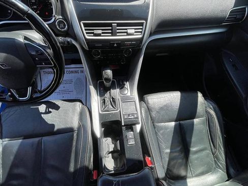 Used 2020 Mitsubishi Eclipse Cross SEL FWD image 6