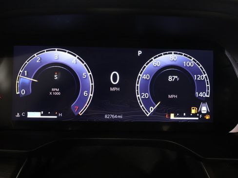 Used 2022 Jeep Grand Cherokee L Limited AWD/4WD image 4