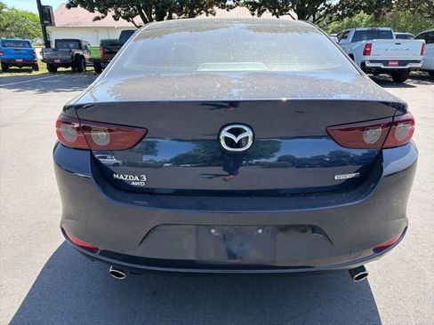 Used 2020 MAZDA MAZDA3 AWD Sedan w/ Select Package image 4