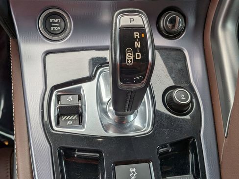 Used 2018 Jaguar F-TYPE Convertible image 30