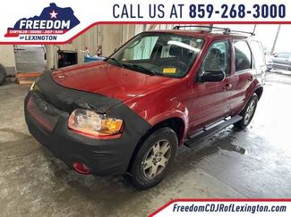 Used 2005 Ford Escape Limited AWD/4WD video 1