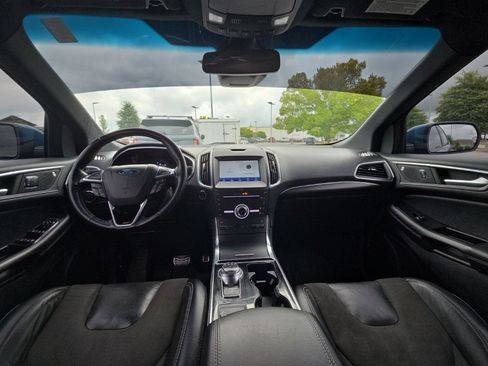 Used 2019 Ford Edge ST AWD/4WD image 13
