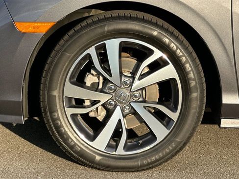 Certified 2023 Honda Odyssey Touring image 35