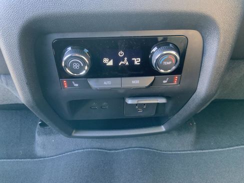 New 2026 Chevrolet Traverse RS w/ LPO, Floor Liner Package image 63