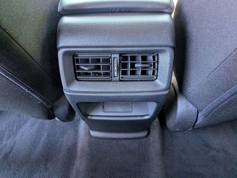 Used 2025 Honda CR-V LX image 27