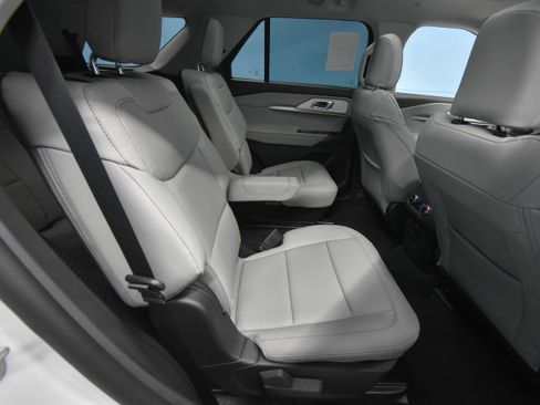New 2026 Ford Explorer Active w/ Active Comfort Package image 23