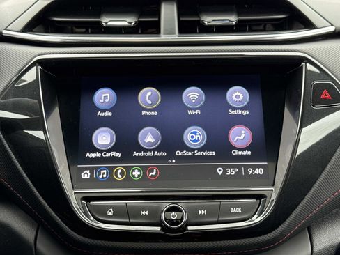 Used 2023 Chevrolet TrailBlazer RS w/ Sun and Liftgate Package image 4