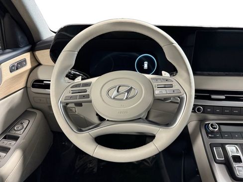 Used 2023 Hyundai Palisade Limited image 18