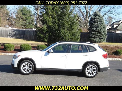 Used 2014 BMW X1 xDrive28i w/ Cold Weather Package image 2