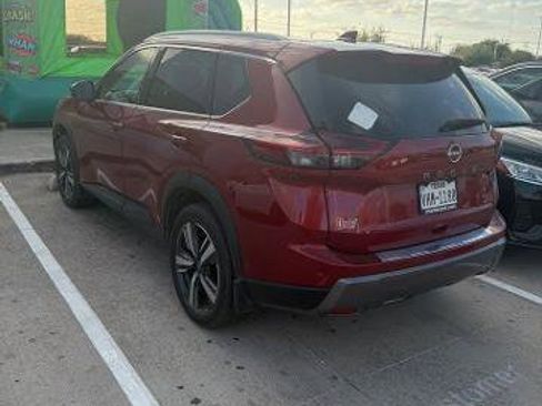 Certified 2024 Nissan Rogue SL image 2