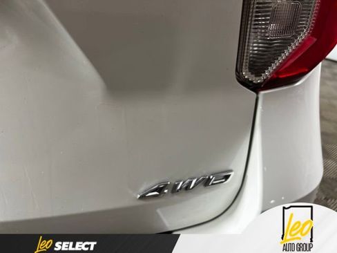 Used 2023 Ford Explorer XLT w/ Equipment Group 202A AWD/4WD image 11