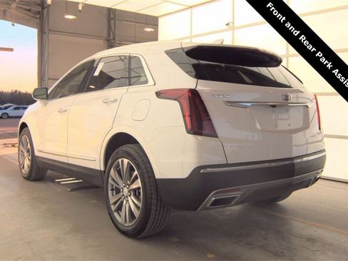 Used 2025 Cadillac XT5 Premium Luxury image 4