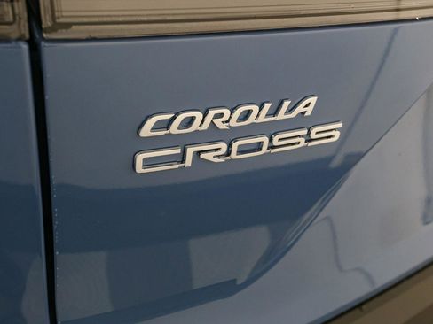 New 2026 Toyota Corolla Cross LE AWD/4WD image 10