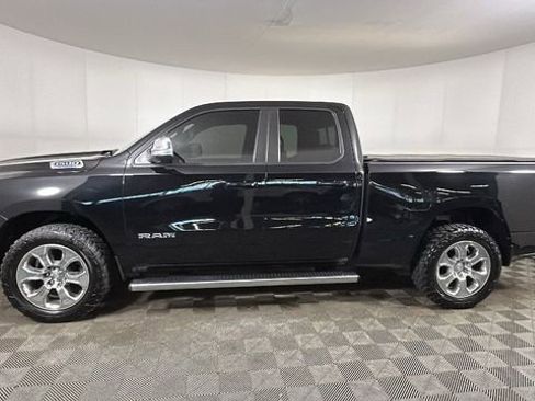 Used 2022 RAM 1500 Big Horn AWD/4WD image 6
