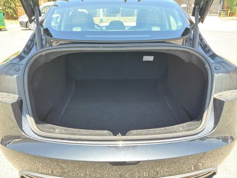 Used 2024 Tesla Model 3 Standard Range RWD image 21