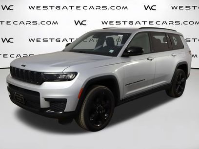 Used 2023 Jeep Grand Cherokee L Laredo