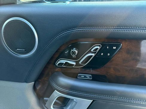 Used 2020 Land Rover Range Rover HSE image 45