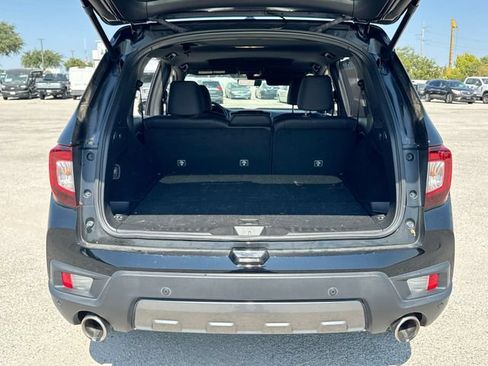 Used 2025 Honda Passport TrailSport image 24
