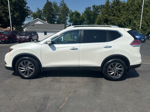 Used 2016 Nissan Rogue SL w/ SL Premium Package AWD/4WD image 6