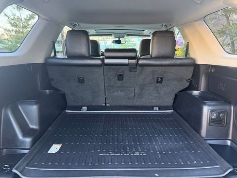 Used 2019 Toyota 4Runner Limited AWD/4WD image 7