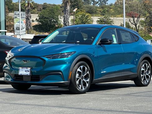 New 2026 Ford Mustang Mach-E Select RWD image 7