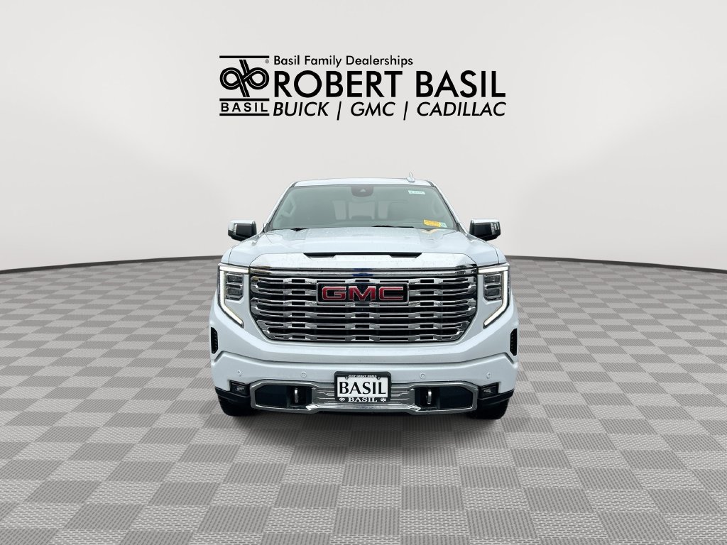 Used 2026 GMC Sierra 1500 Denali w/ Technology Package AWD/4WD image 3
