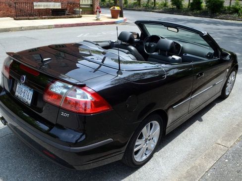 Used 2007 Saab 9-3 2.0T w/ Anniversary Pkg image 16