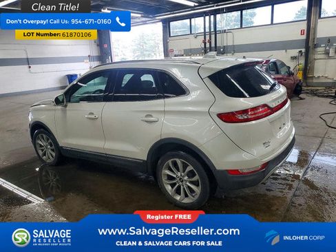 Used 2017 Lincoln MKC Select w/ Select Plus Package AWD/4WD image 3