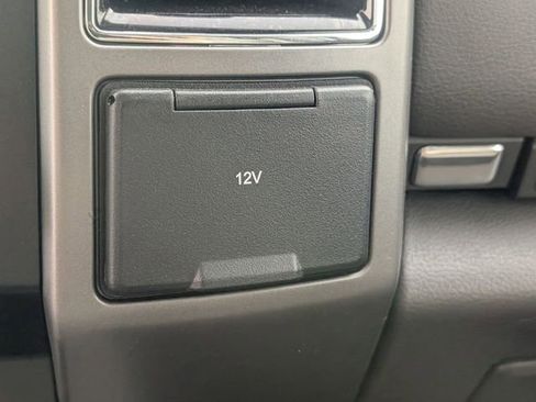 Used 2021 Ford Expedition Max XLT RWD image 24