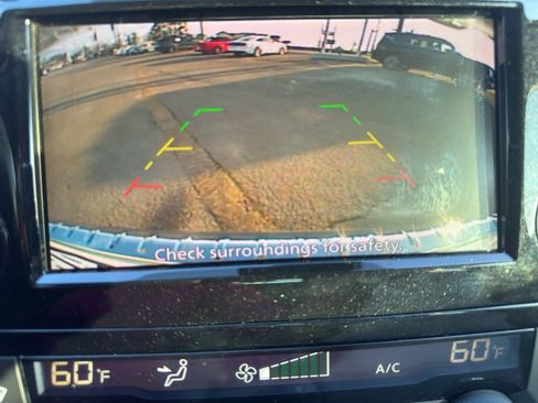 Used 2022 Nissan Rogue Sport SV image 25